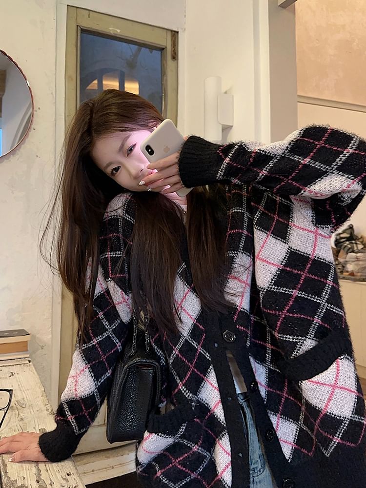 V-Neck Argyle Oversized Cardigan