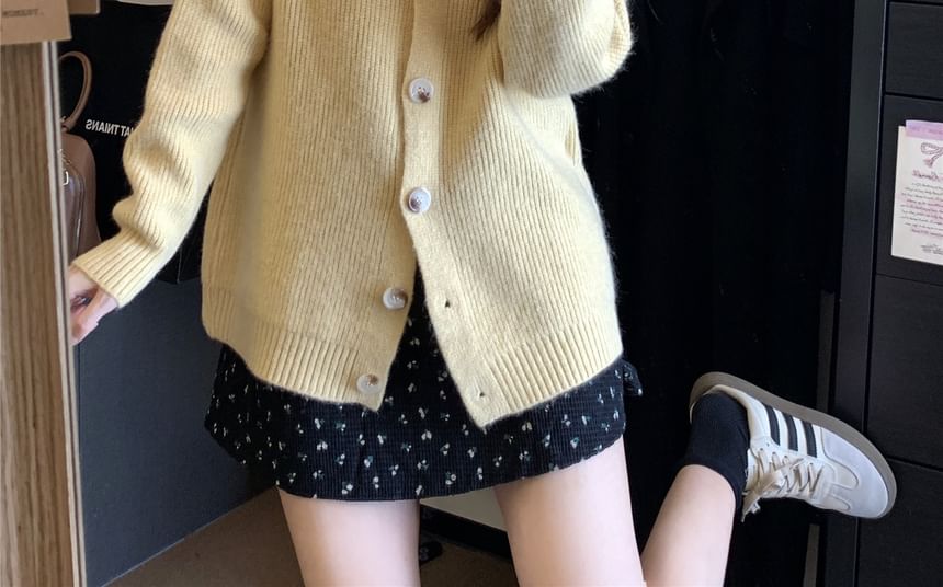 Stand Collar Plain Button-Up Cardigan