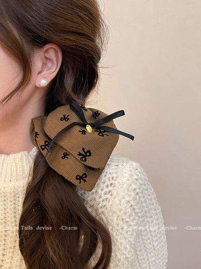 Hair Bow Print Scrunchie