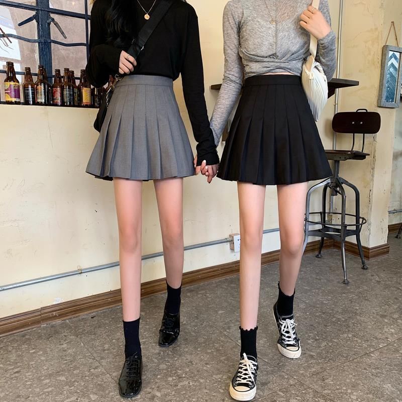 Plain Pleated Mini Skirt with High Rise