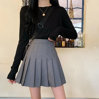 Plain Pleated Mini Skirt with High Rise