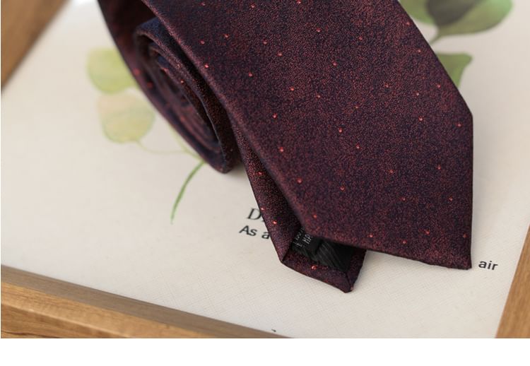 Polka Dot Tie & Pocket Square Set