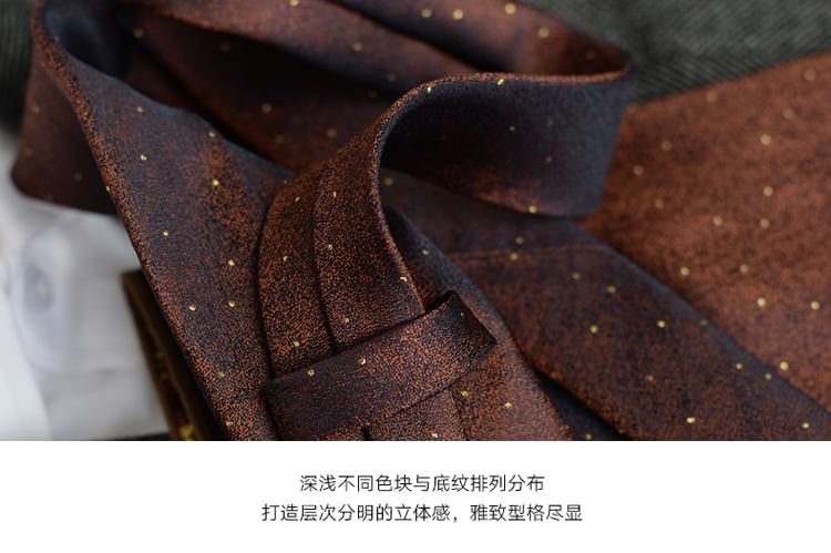 Polka Dot Tie & Pocket Square Set