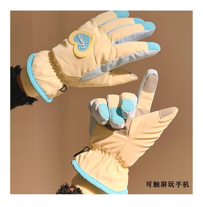 Gloves Heart Tone Two