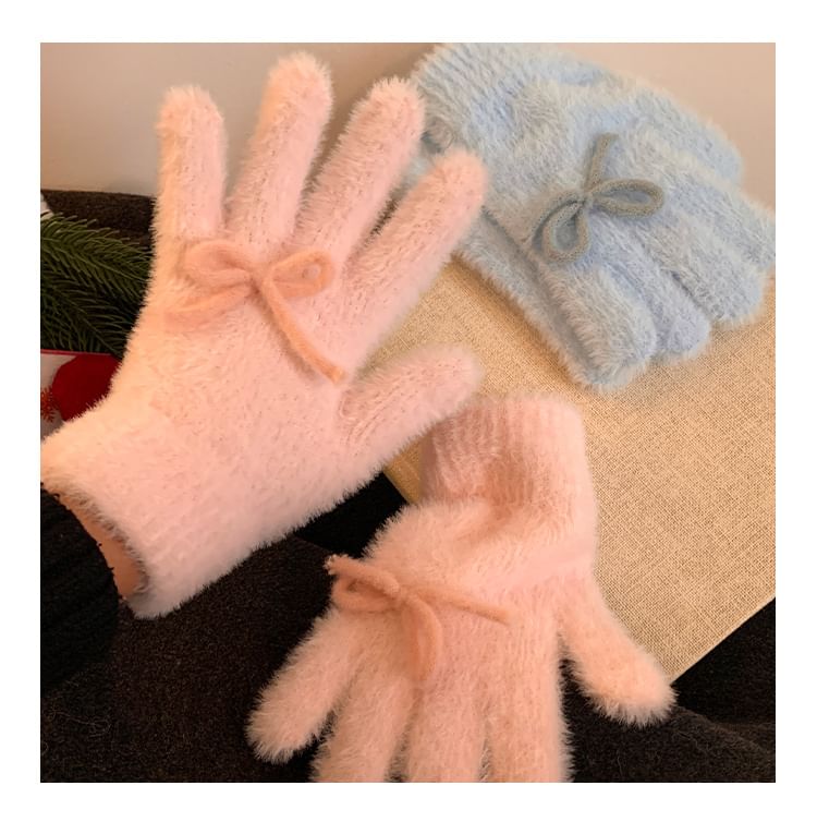 Bow Gloves Fluffy Knit
