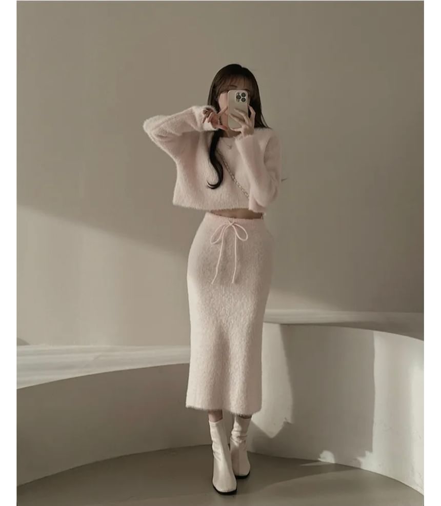 Boat Neck Crop Sweater and Knit Midi Pencil Skirt Set
