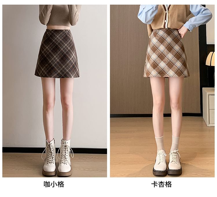 Plaid Pleated Mini Skirt with High Waist