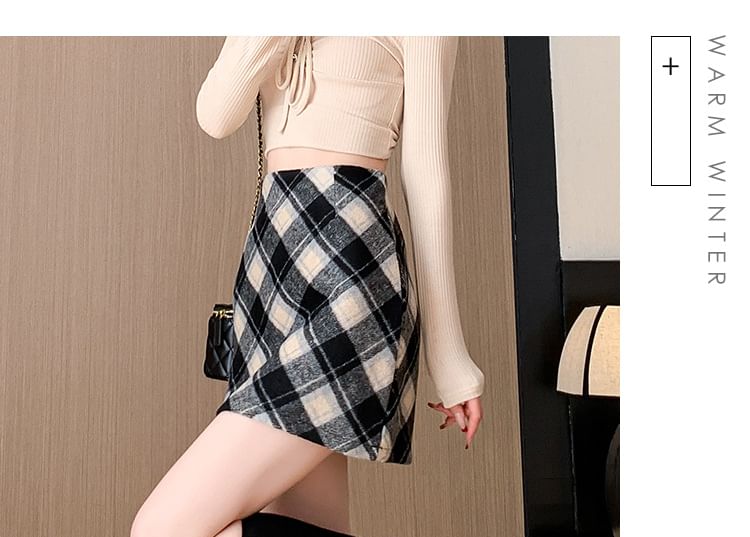 Plaid Pleated Mini Skirt with High Waist
