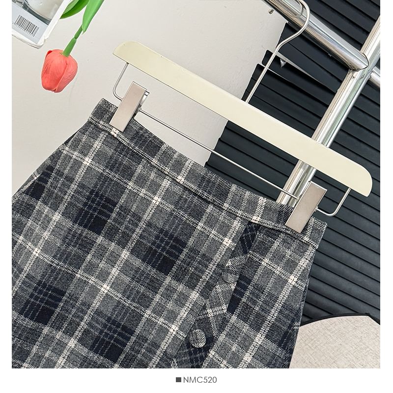 High-Waist Plaid Mini Skirt
