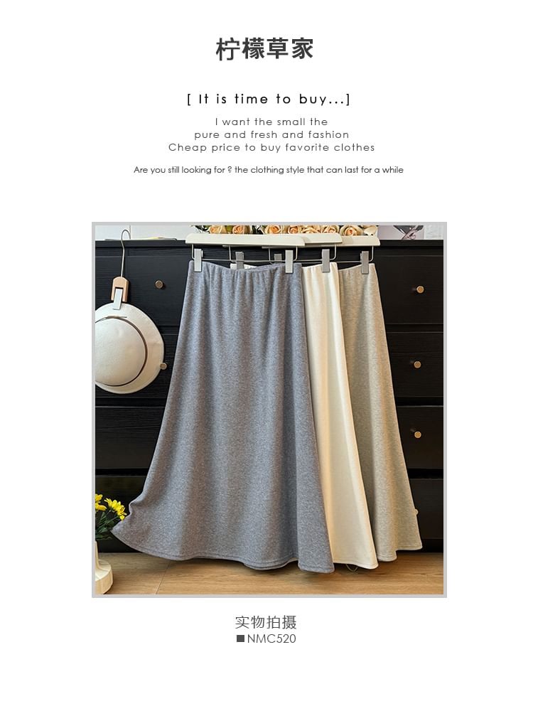 Basic High-Rise A-Line Skirt