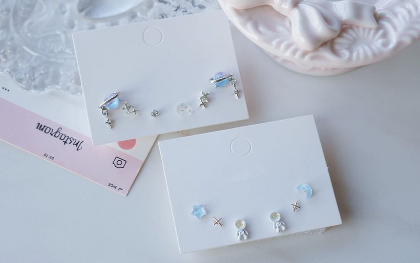 3 Star Earring of Set Pairs: