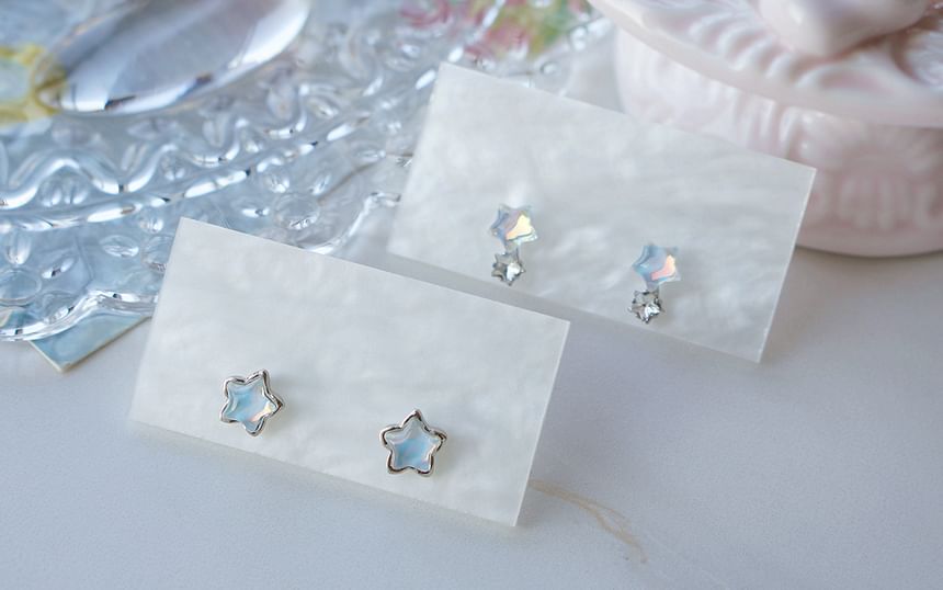Ear Stud Star