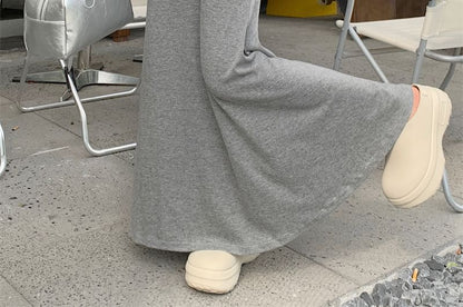 Maxi Mermaid Skirt in Plain High-Rise Cut
