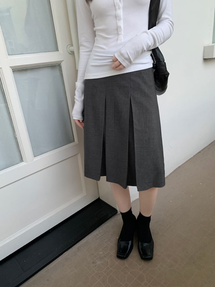 Pleated A-Line Skirt with High Rise