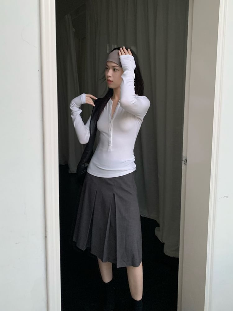 Pleated A-Line Skirt with High Rise