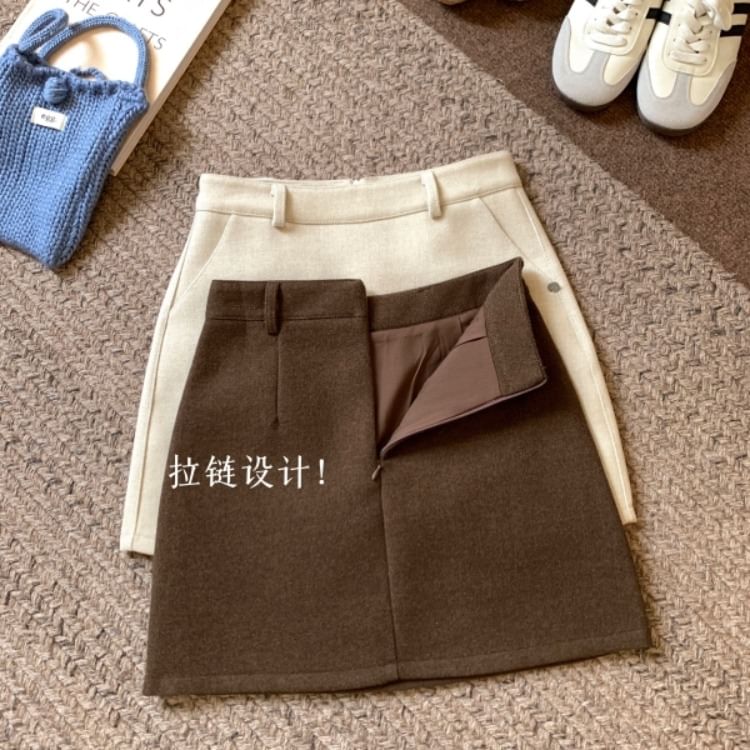 Plain Mini A-Line Skirt with High Rise