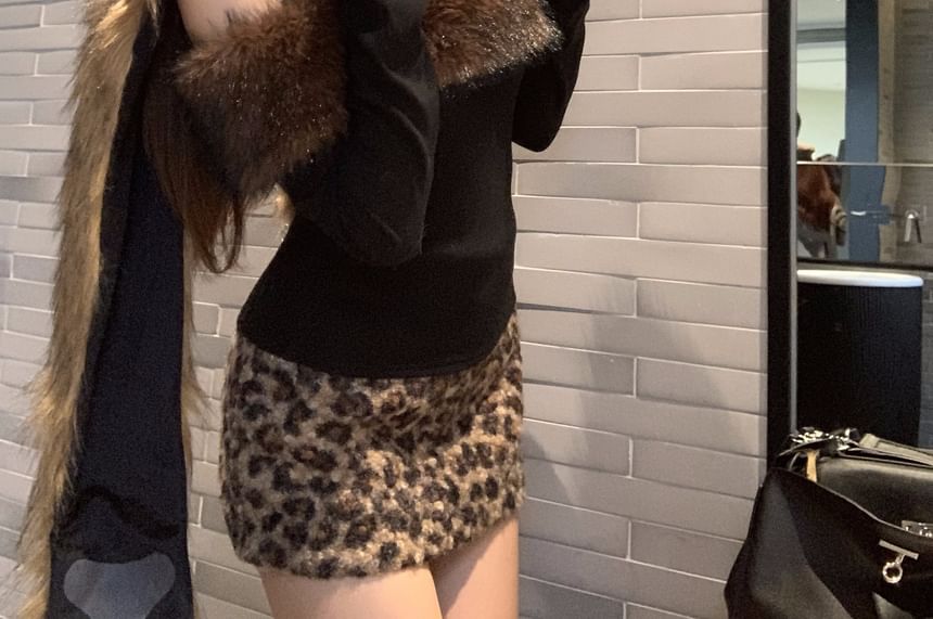 One Shoulder Fluffy Trim Top & Leopard Boucle Mini Pencil Skirt