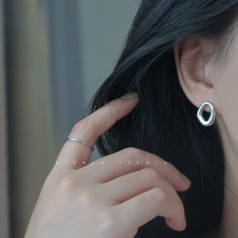 Sterling Irregular Stud Earring Silver S925