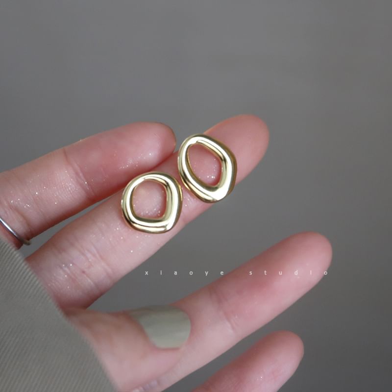 Sterling Irregular Stud Earring Silver S925