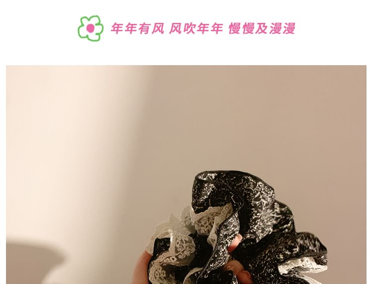 Lace Scrunchie Trim Floral Print
