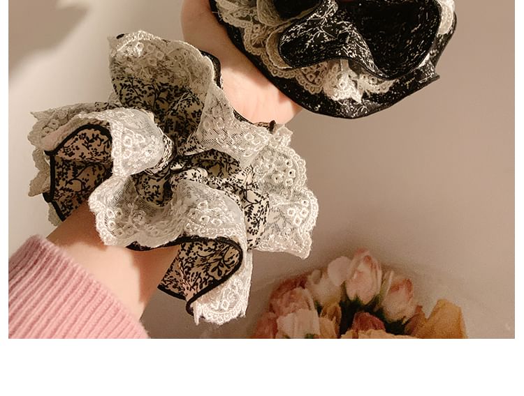 Lace Scrunchie Trim Floral Print