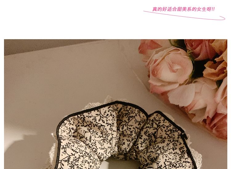 Lace Scrunchie Trim Floral Print