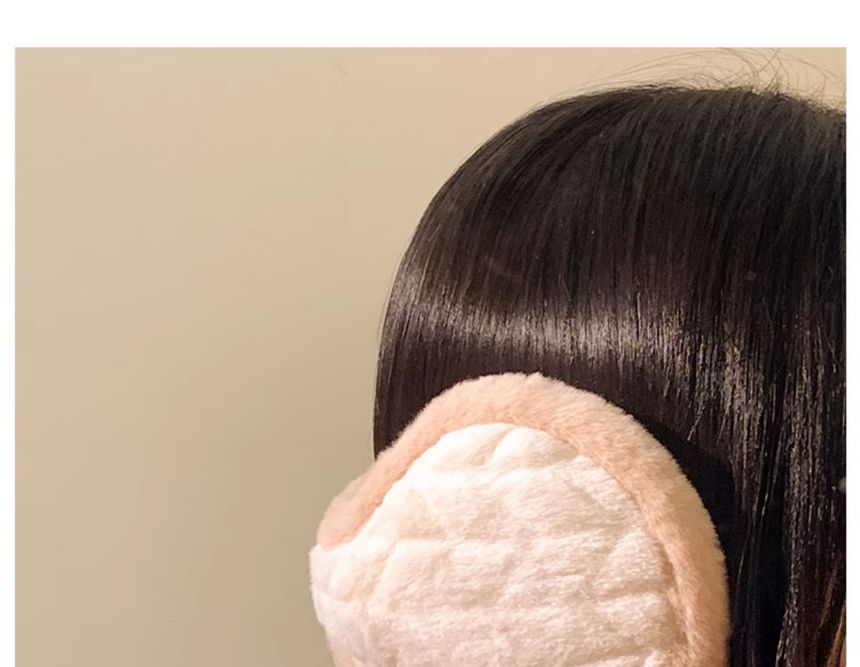 Fluffy Contrast Trim Earmuffs