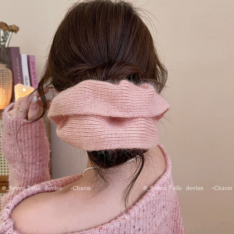 Plain Scrunchie Knit