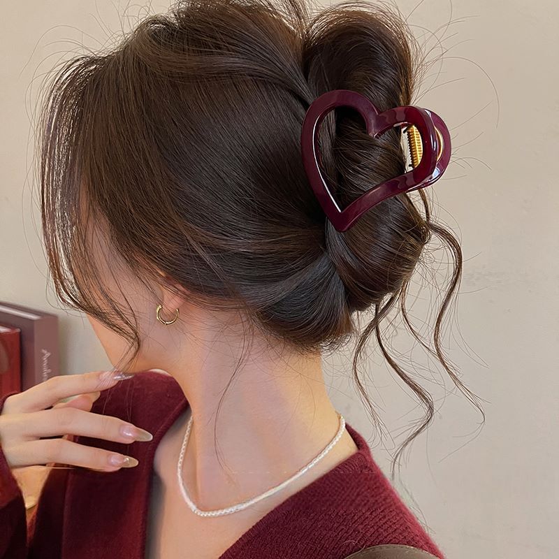 Claw Plain Hair Heart