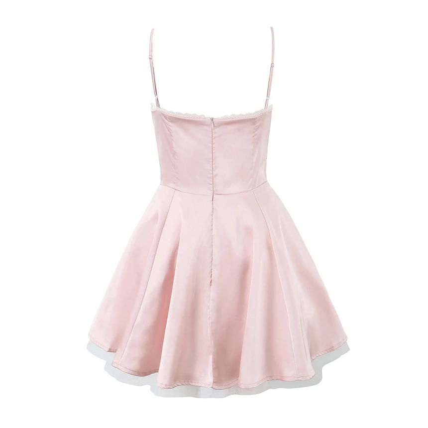 Sweetheart Neckline Lace Trim Layered A-Line Mini Dress