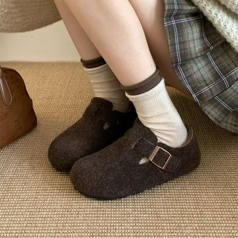 Buckled Brogue Sandals