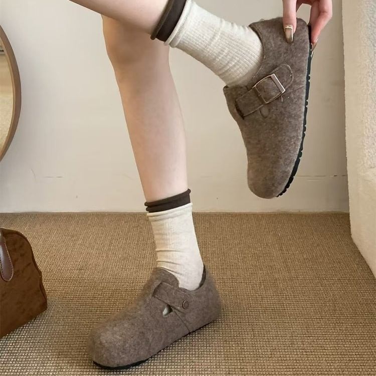 Buckled Brogue Sandals