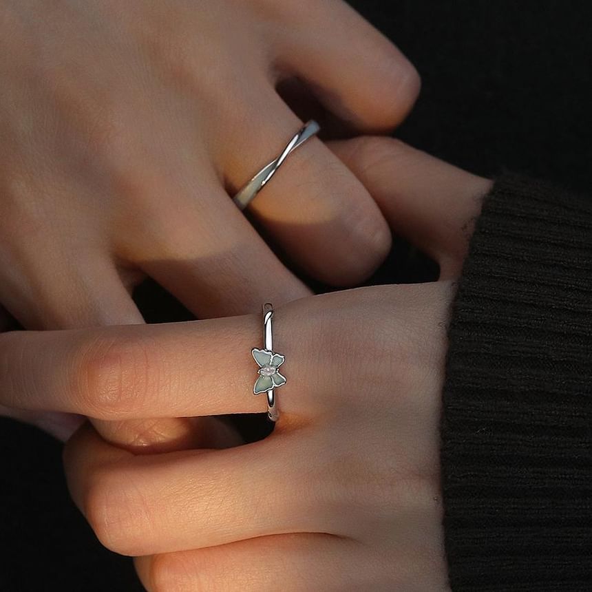 Couple Matching Glow Ring - Dark Reactive