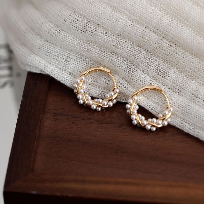 Pearl Faux Earring Hoop
