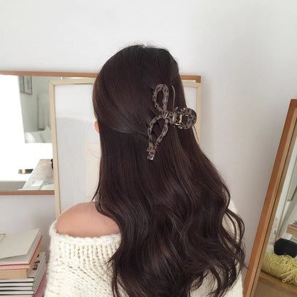 Leopard Acrylic Print Claw Hair