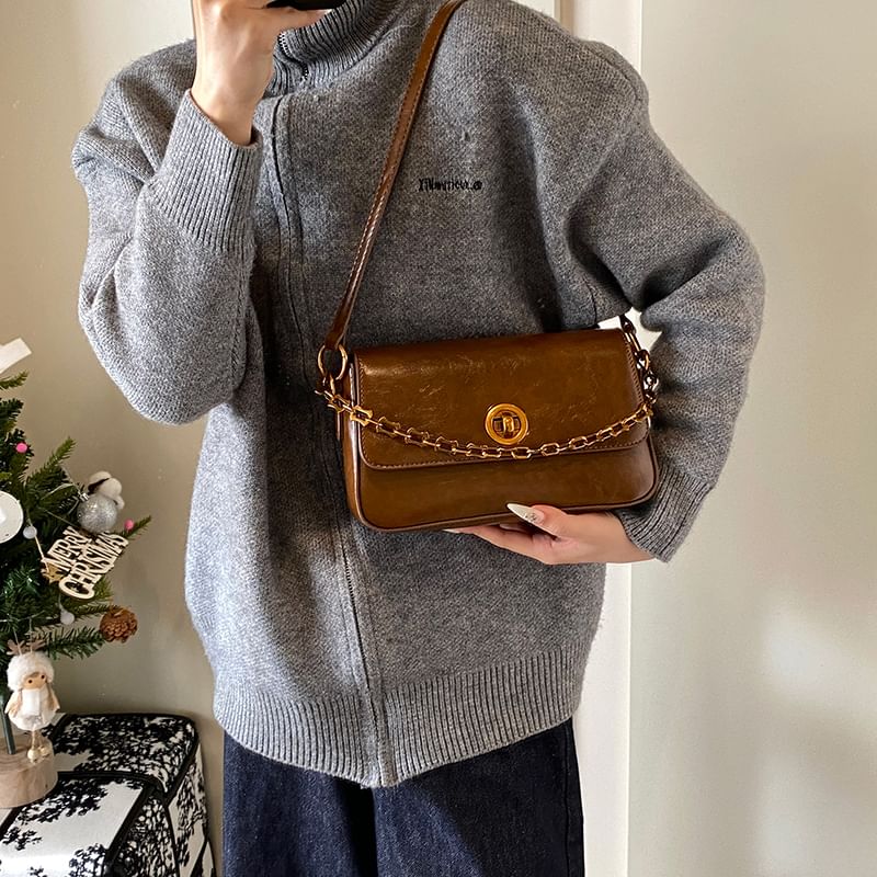 Chain Strap Plain Faux Leather Flap Shoulder Bag