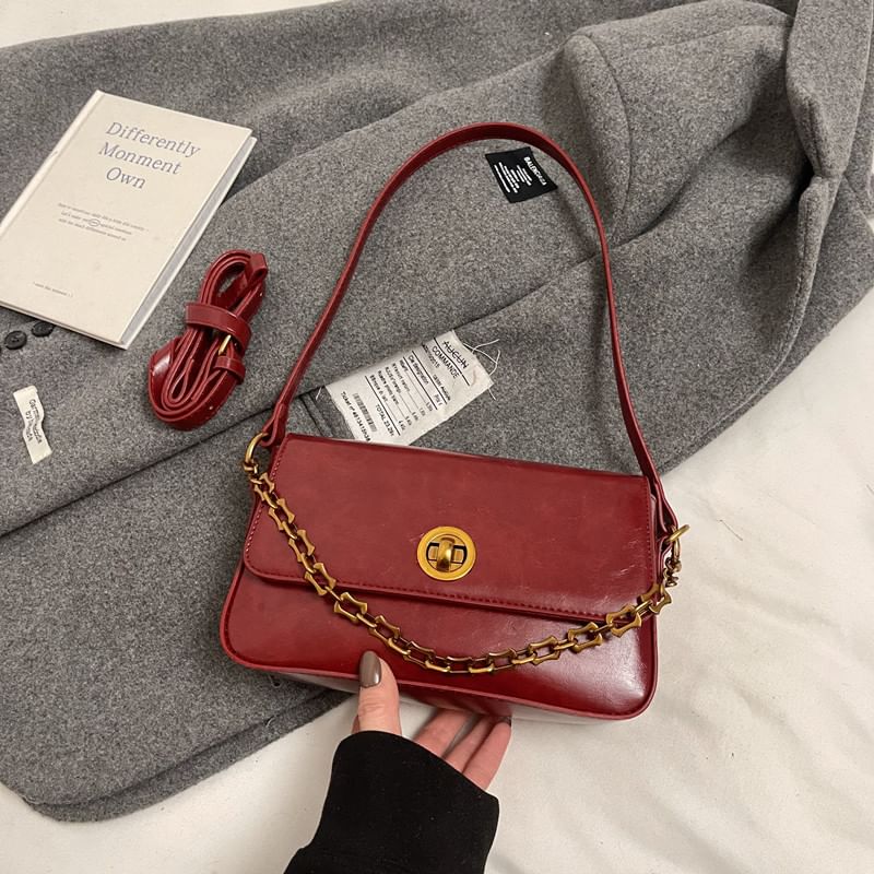 Chain Strap Plain Faux Leather Flap Shoulder Bag