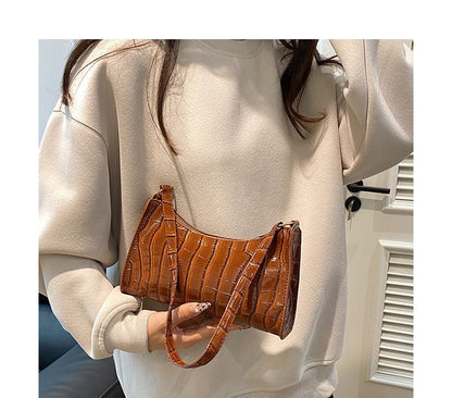 Plain Croc Grain Faux Leather Shoulder Bag