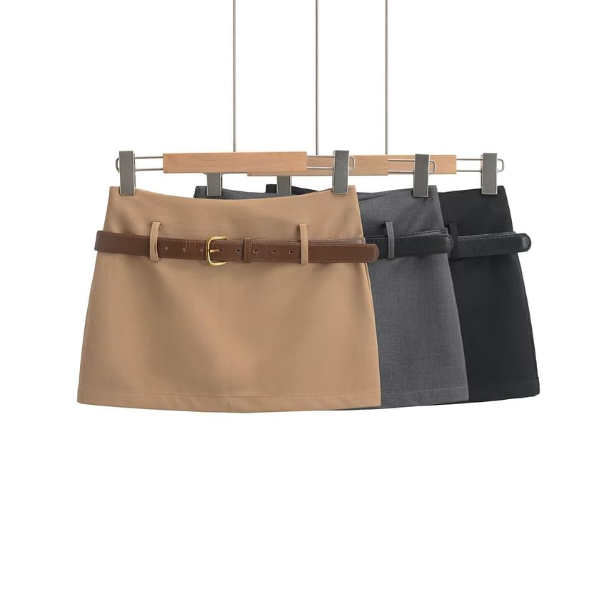 Low Rise Mini Pencil Skirt with Belt