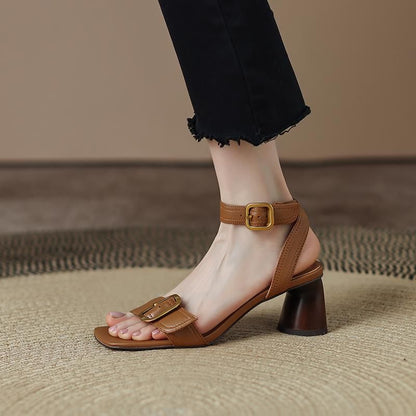 Round Heel Buckled Sandals