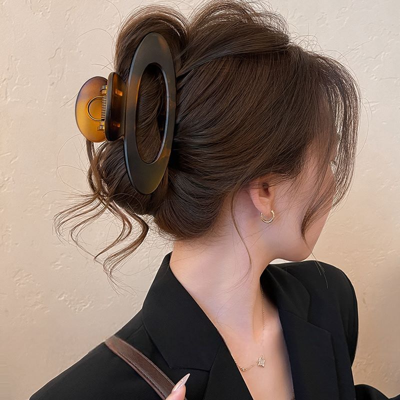 Acrylic Clip Matte Hair Claw