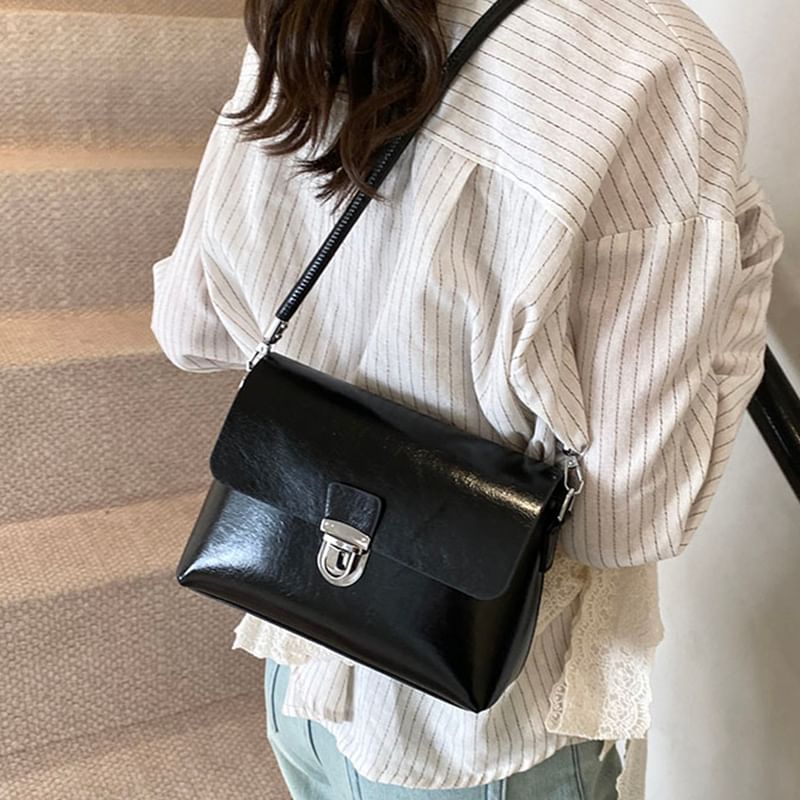 Flap Buckle Shoulder Bag