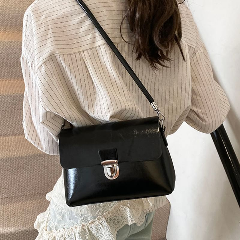 Flap Buckle Shoulder Bag