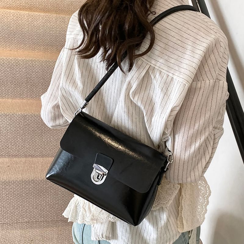 Flap Buckle Shoulder Bag