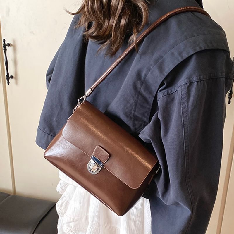 Flap Buckle Shoulder Bag