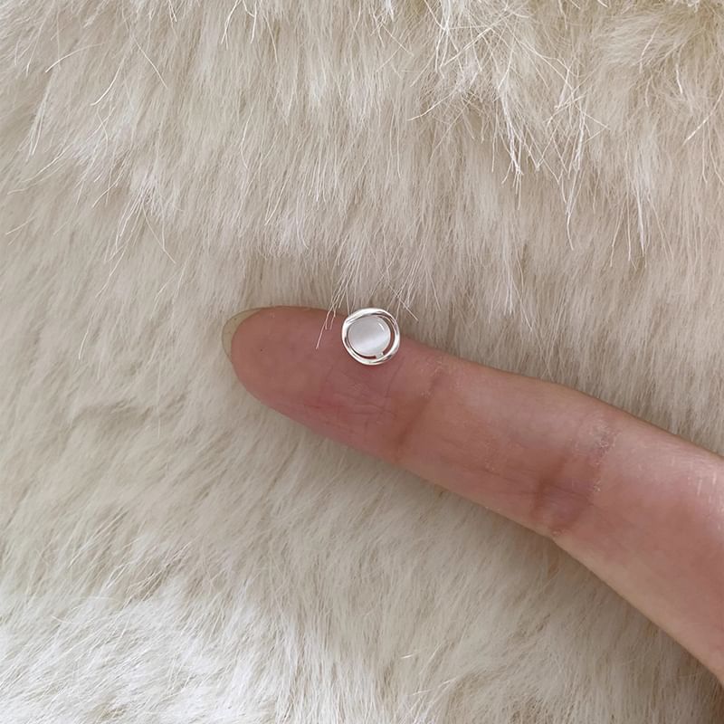 Faux Cat Alloy Earring Eye Stone Stud