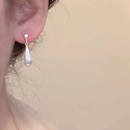 Dangle Alloy Droplet Earring