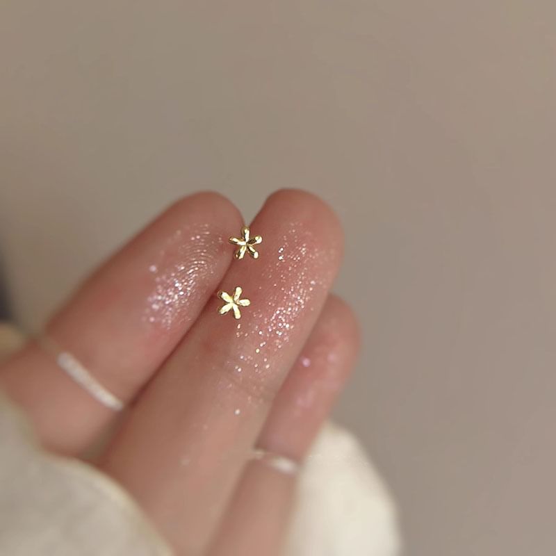 Alloy Earring Floral Stud