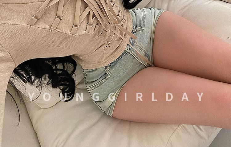 Lace-Up Slim Fit V-Neck Crop Long-Sleeved Tee