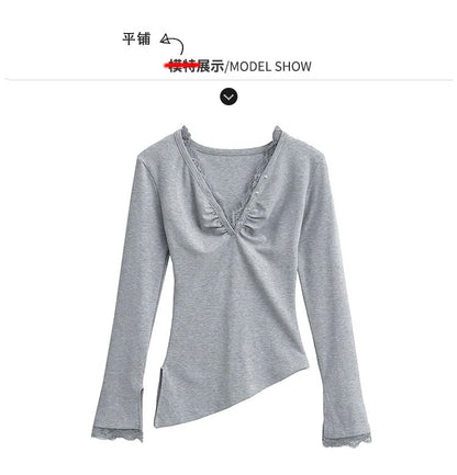 Asymmetric Lace-Trim V-Neck Crop Tee